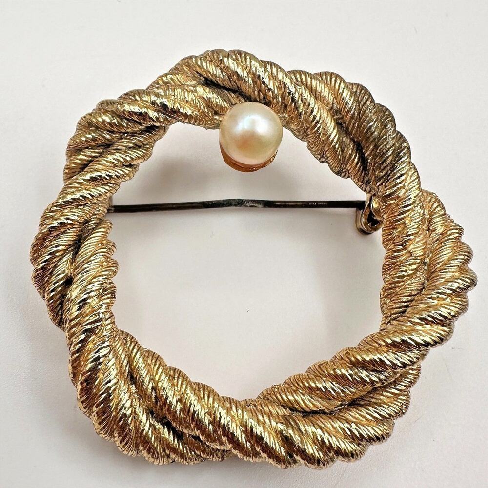 Vintage 80s Gold Tone Cream Faux Pearl Twisted Rope Brooch Pin Women's Jewelry